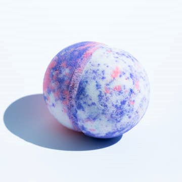 Bombe de bain Joyeux anniversaire. 155gr.