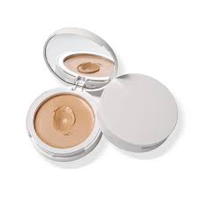 Foundation Cream. Vegan