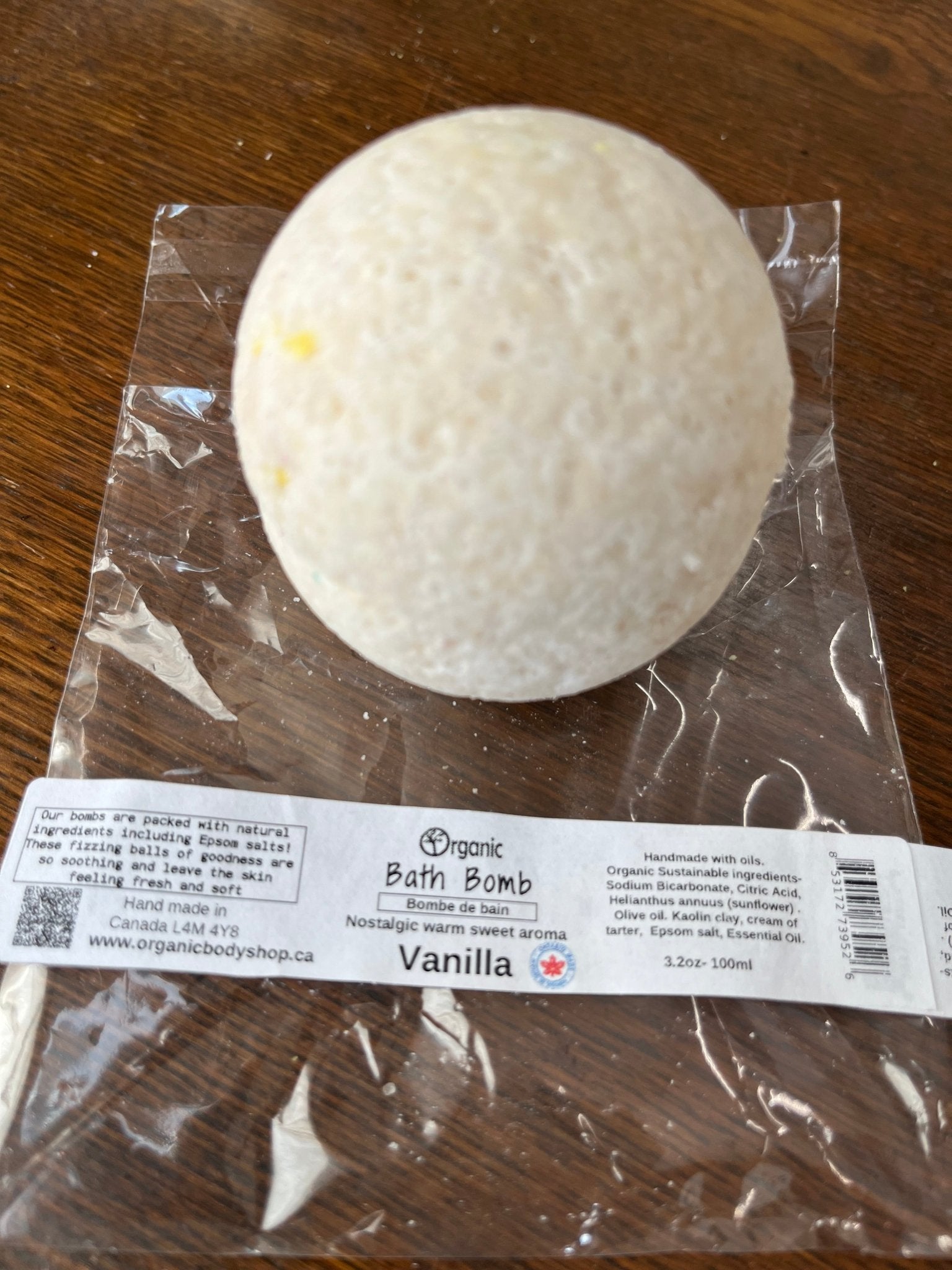 Vanilla Bath Bomb 100ml - Organic Body Shop